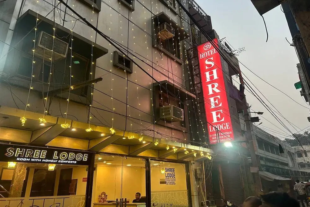 Hotel Re Pose Villa Walking Distance From New Delhi Railway Station and R K Ashram Metro Station