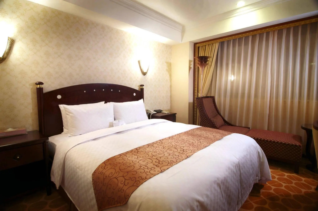 Royal Palace Hotel