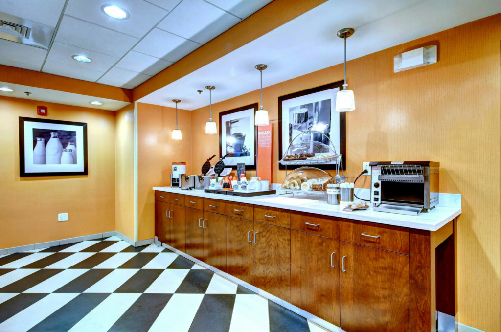 Hampton Inn & Suites Harrisburg