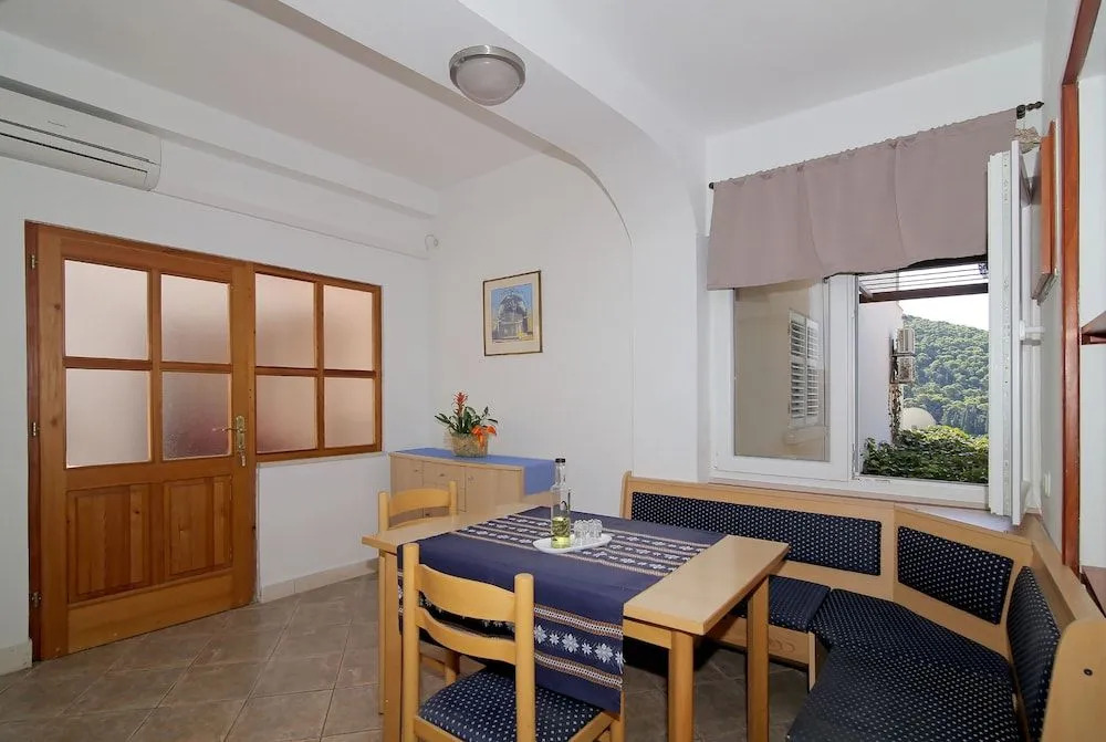Apartments Petra