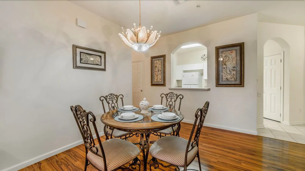 2304 Silver Palm Drive #105