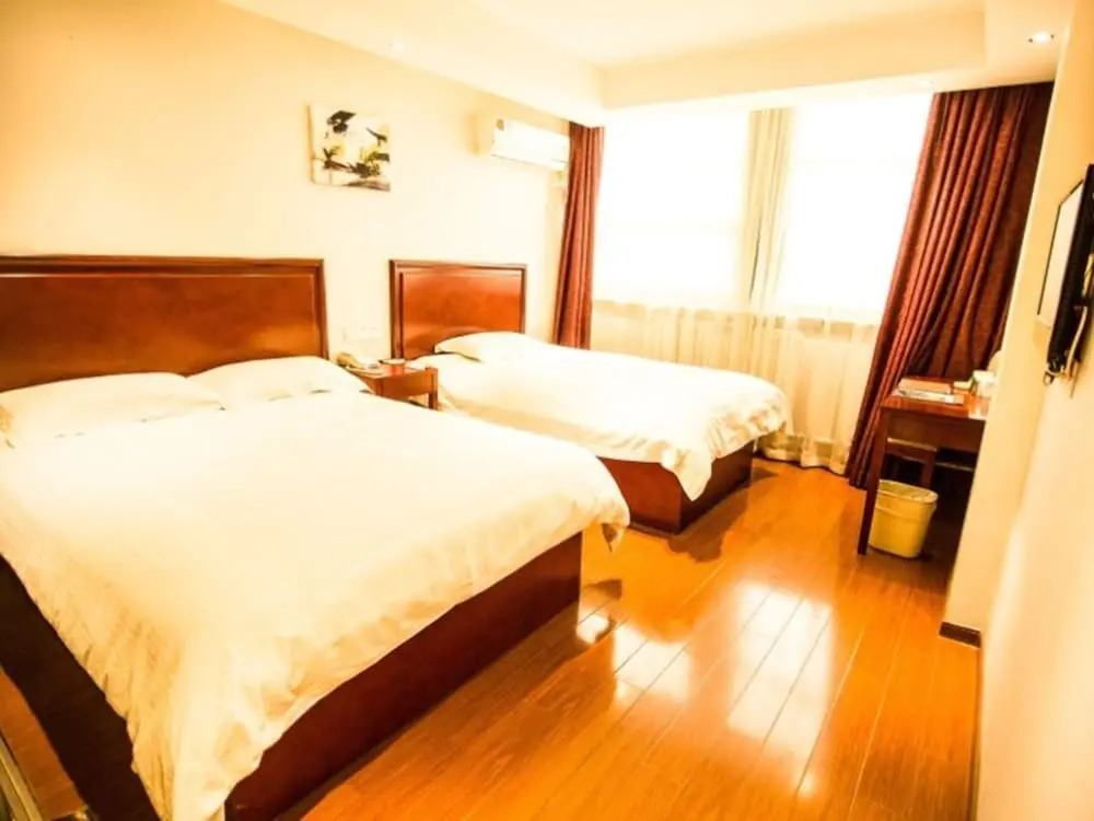 GreenTree Alliance Lianyungang Xinpu District Jiefangdong Rd Motor Cit