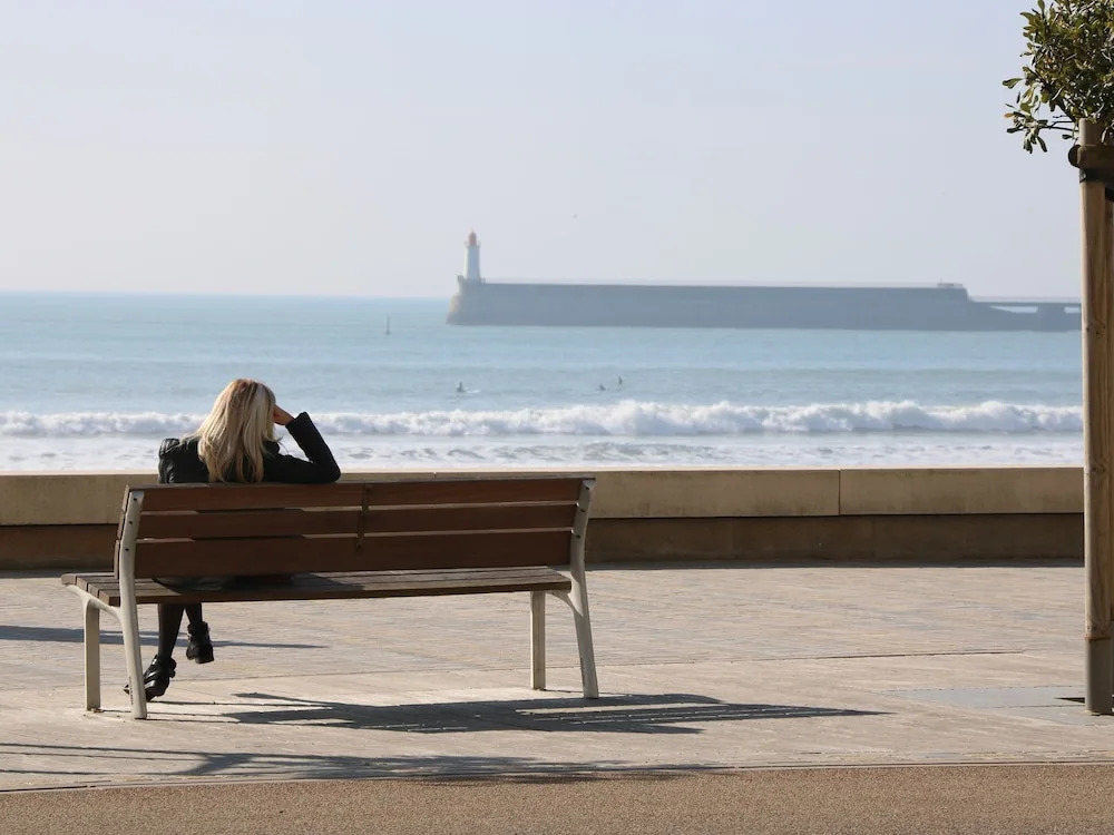 Quaint Holiday Home in Chateau-d'Olonne near Sea