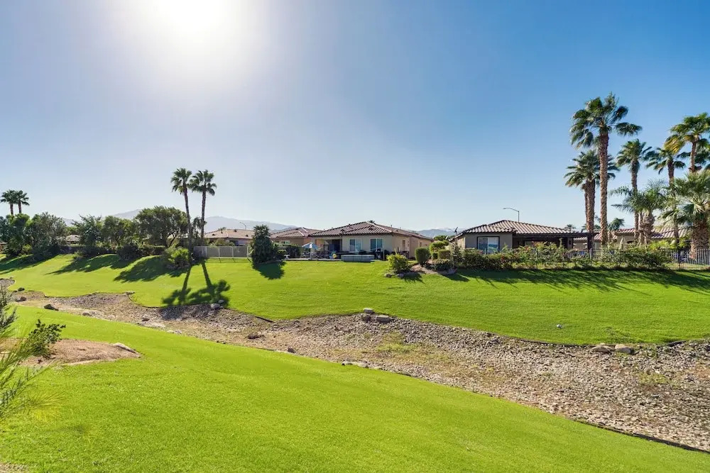 Walk to Coachella & Stagecoach: Festival Retreat!