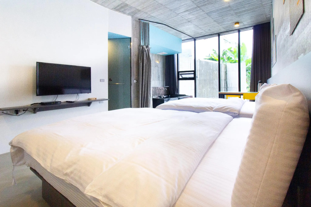 YZ SPA House