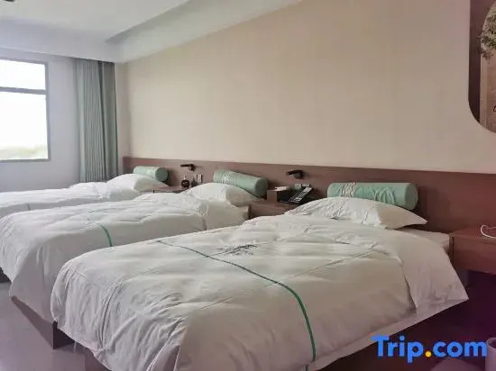 YiHe E-sports Chain Hotel (Nanchang Bayi Square People's Park Branch)