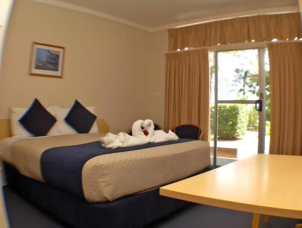 All Seasons Country Lodge