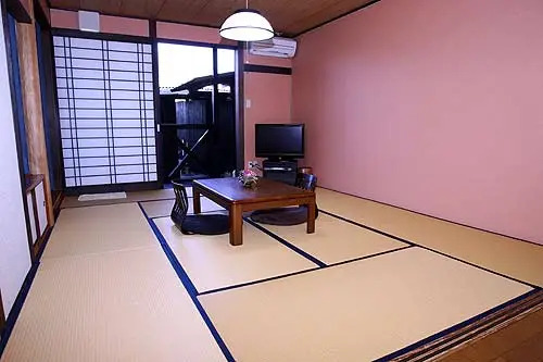 Yufuin Bath Satoyamasafu