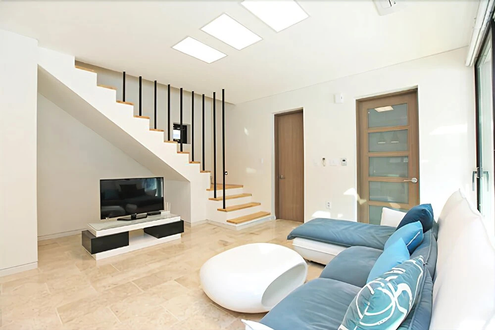 Gapyeong baeknak Flat House