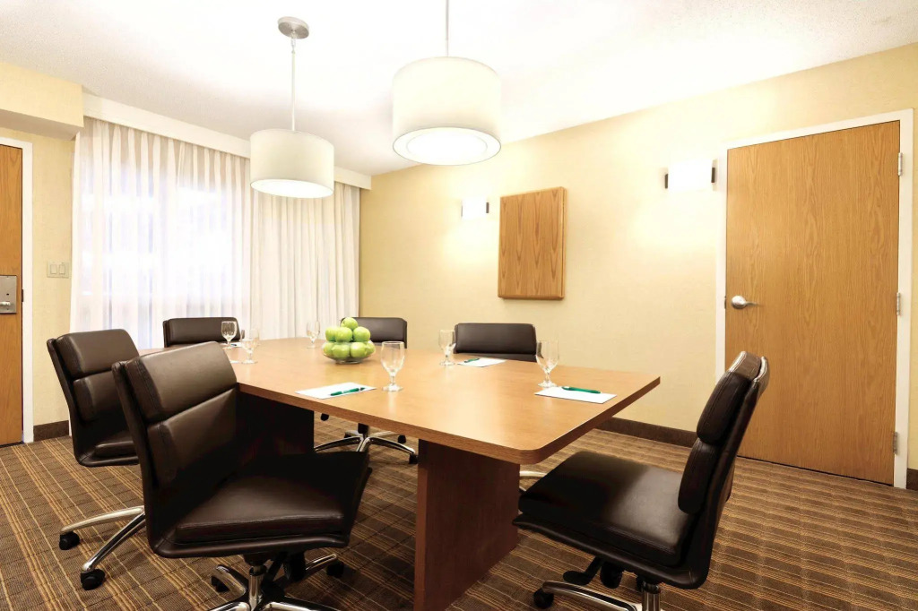 Embassy Suites Greenville Golf Resort & Conference Center