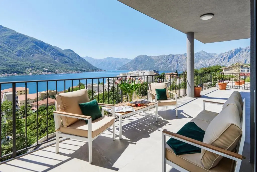 Apartment 3 With Amazing Sea View
