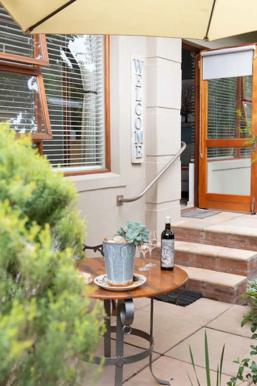 Theebos Anneline's Self Catering Apartments