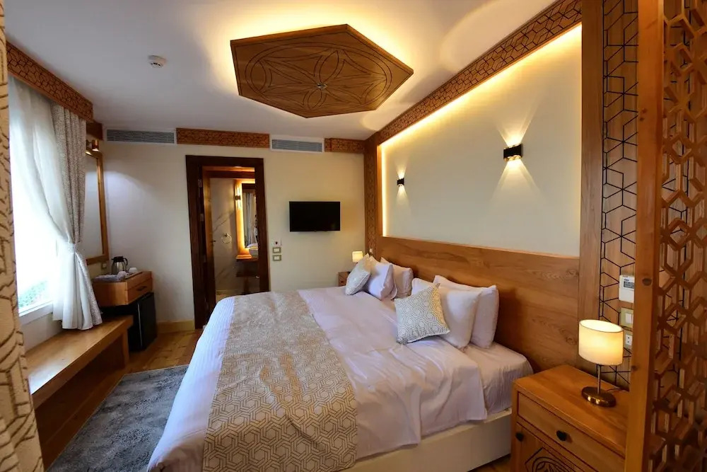 Azhar Dahabiya luxury suites