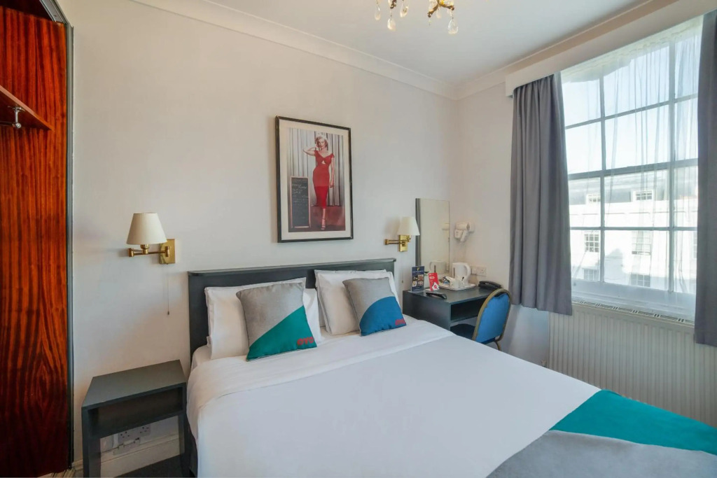 St Georges Hotel
