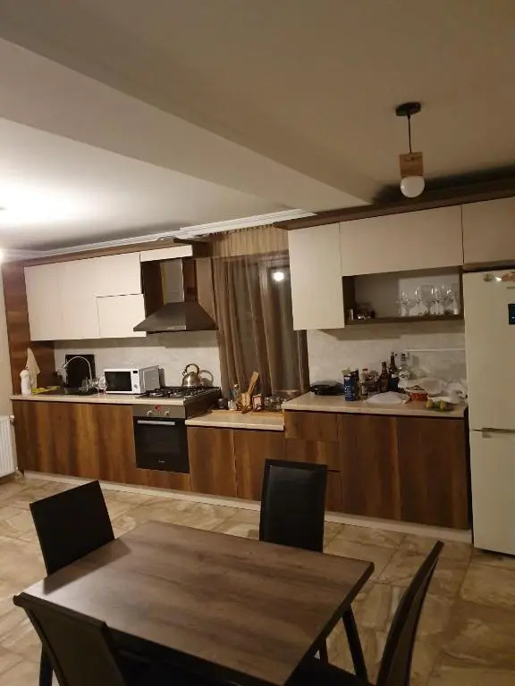 Nikolo Inn