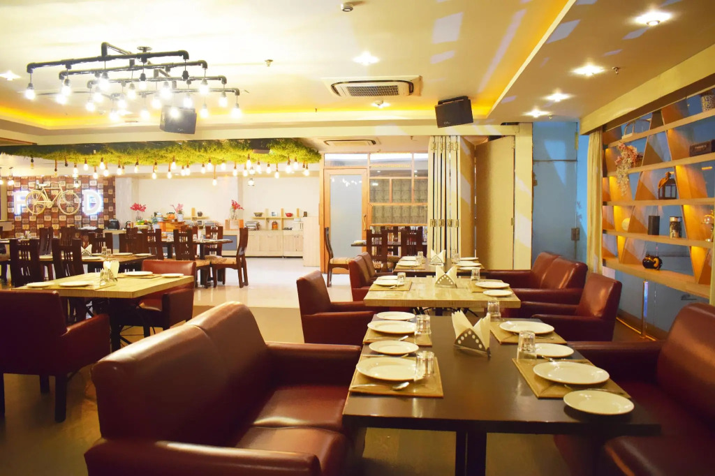 Avaas Lifestyle Hotel