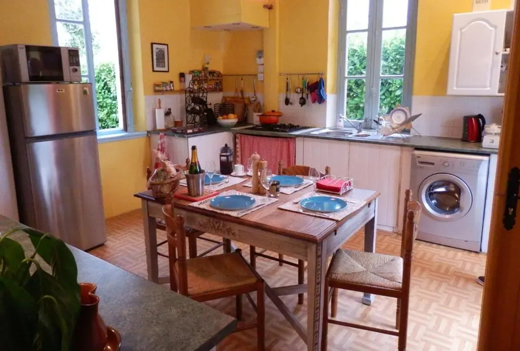 The Railway Cottage at Montazels