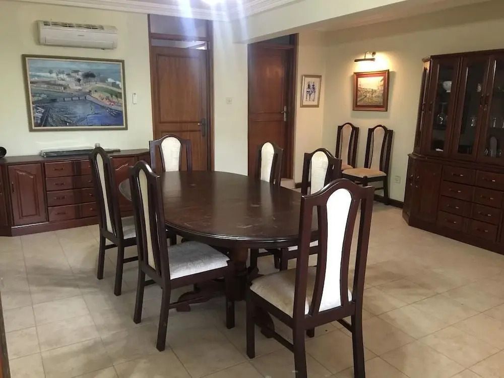 Villa Ayodele