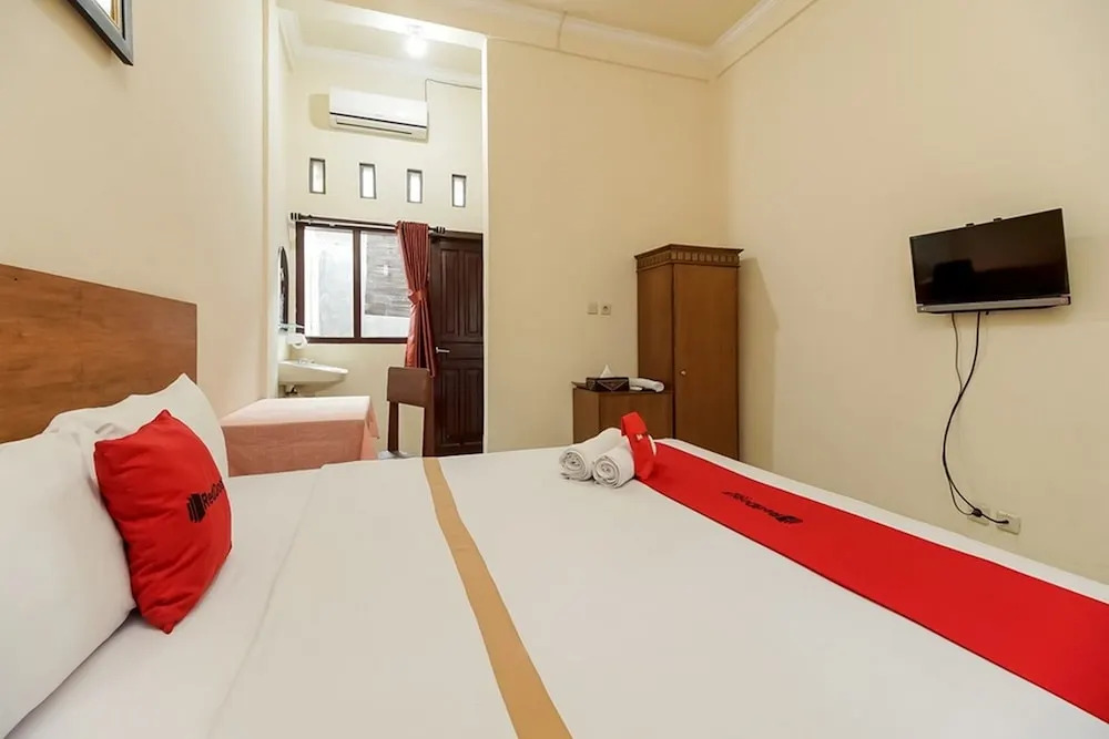 RedDoorz @ Jalan Hos Cokroaminoto Mataram