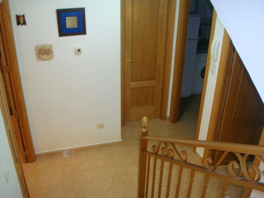 Chalet With 4 Bedrooms in Burgohondo, With Wonderful Mountain View and Enclosed Garden