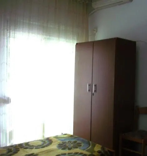 Athina Hotel