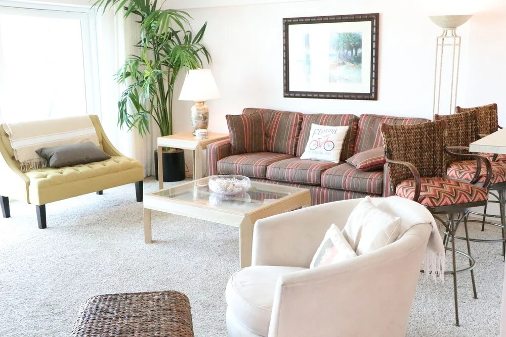 Jamaica Royale T63 - 2 Br Condo