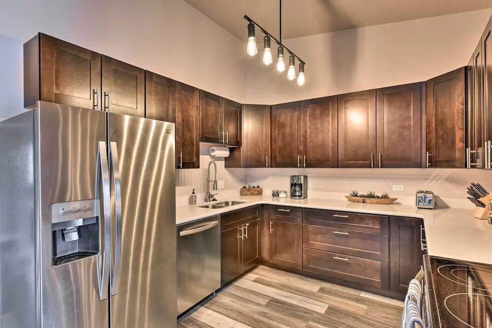 Buena Vista Condo: 1/2 Mile to River & Main St!