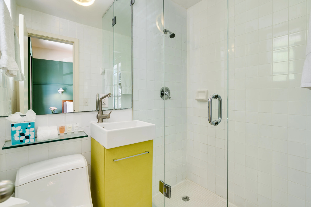 Greenview Hotel By Lowkl