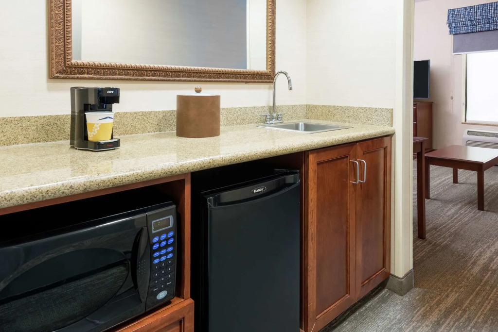 Hampton Inn Springfield South Enfield