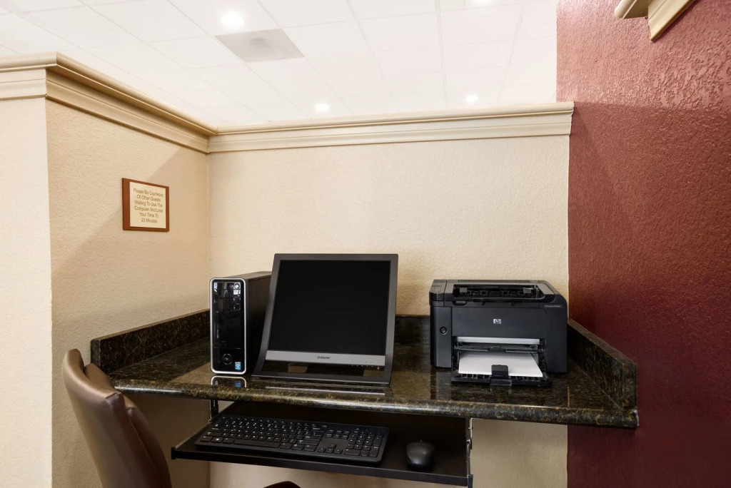 Wingate by Wyndham Jacksonville FL