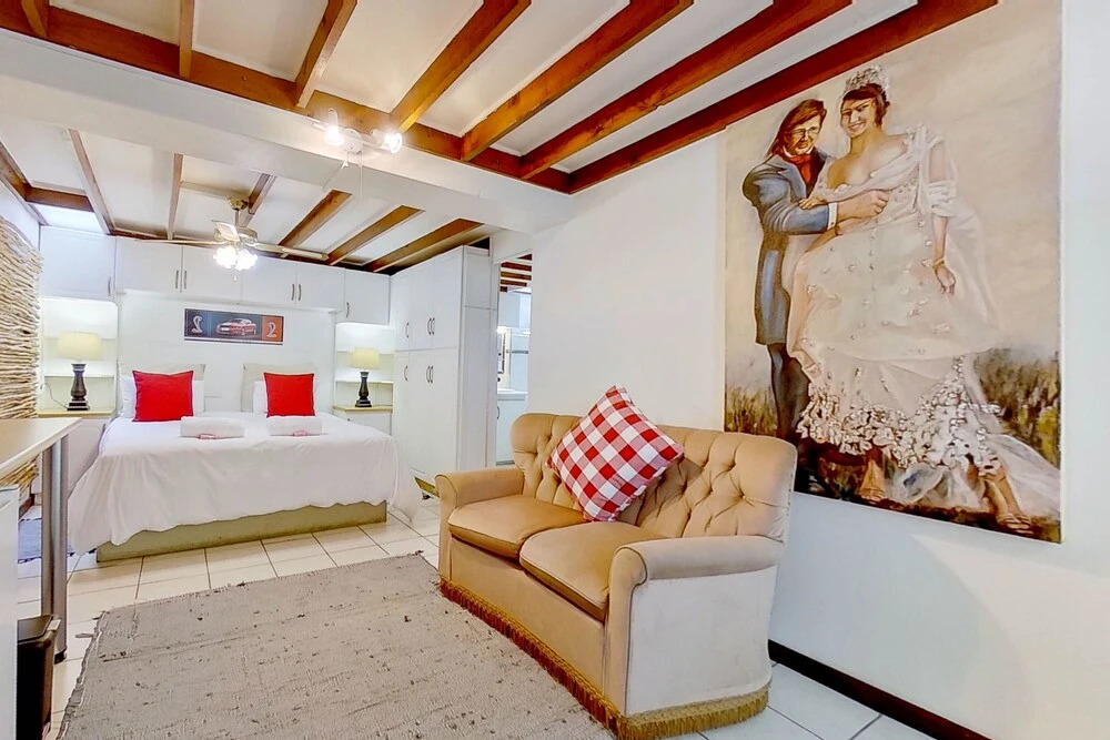 Executive Couples Suite Strand