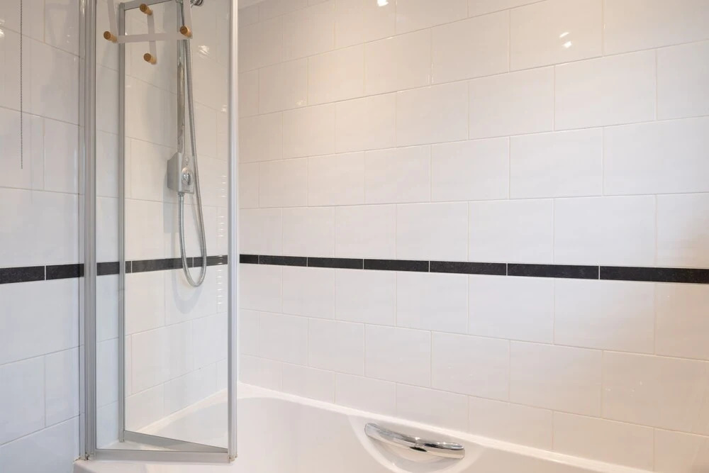 Spacious 4-br Cambridge House, Free Parking