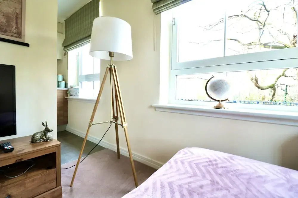 Lovely 2 Bedroom Apartment in Glasgow