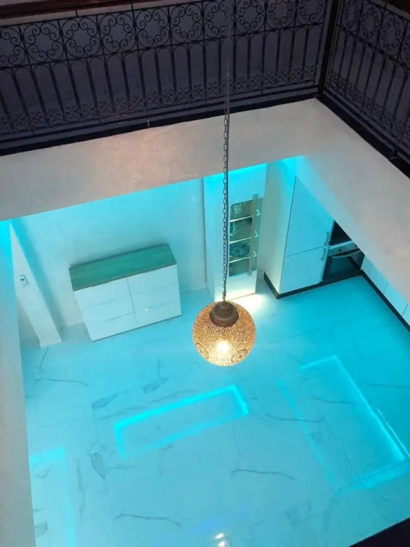 Riad 3 Bedroom Residential With Pool Next Medina