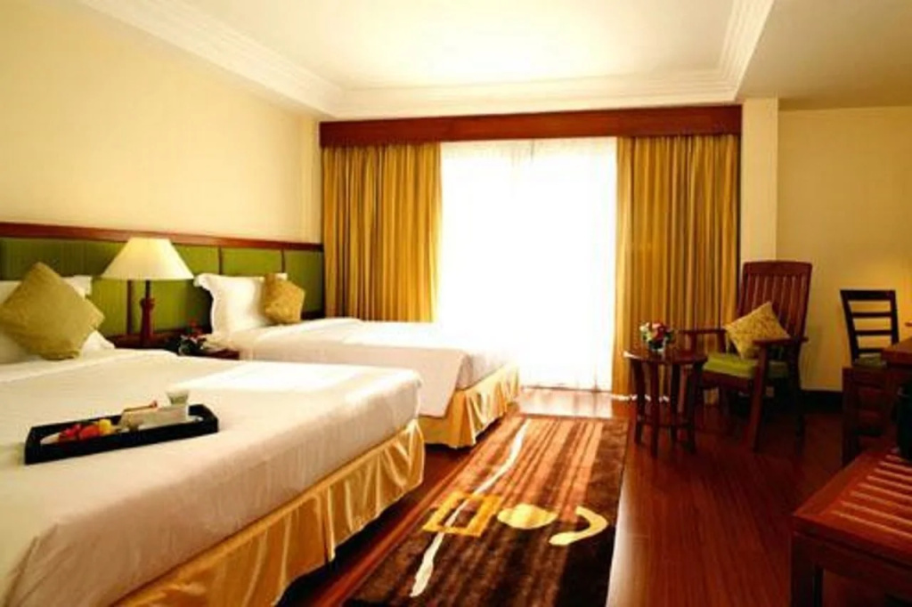 Kalim Resort
