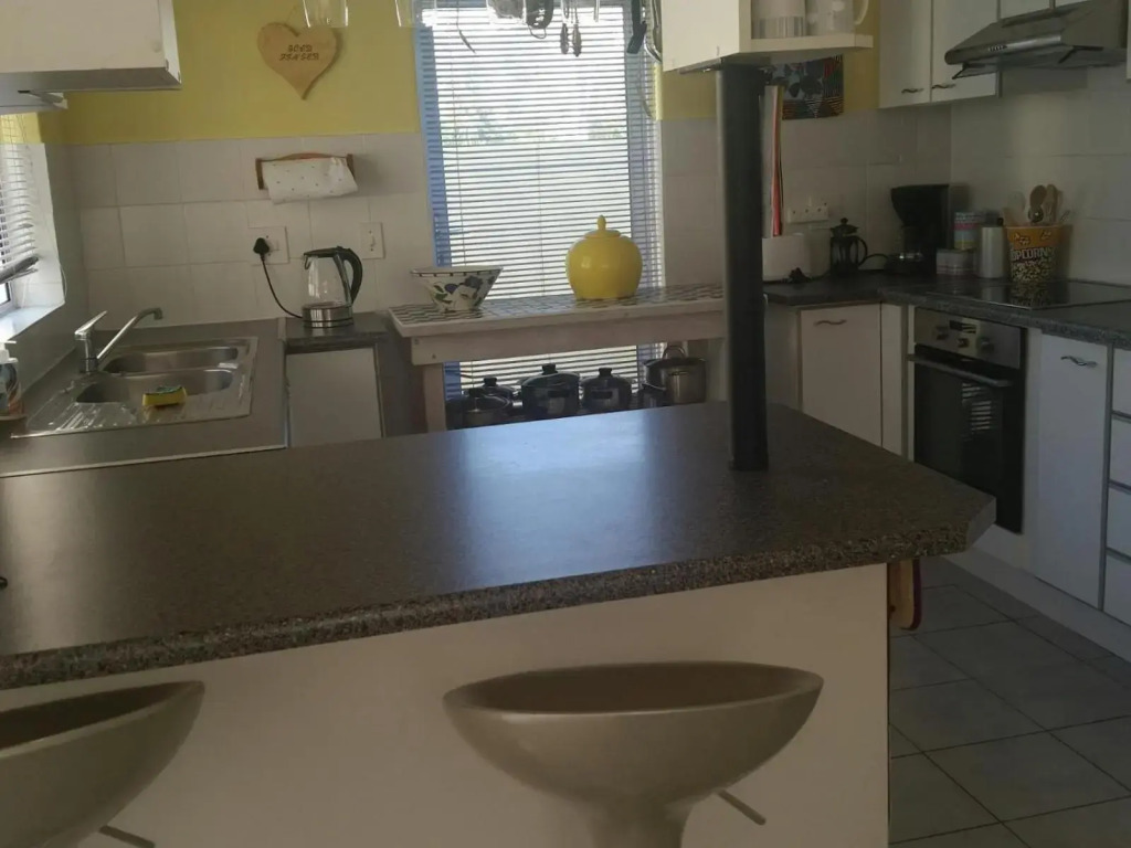 H4 Princess Beach duplex