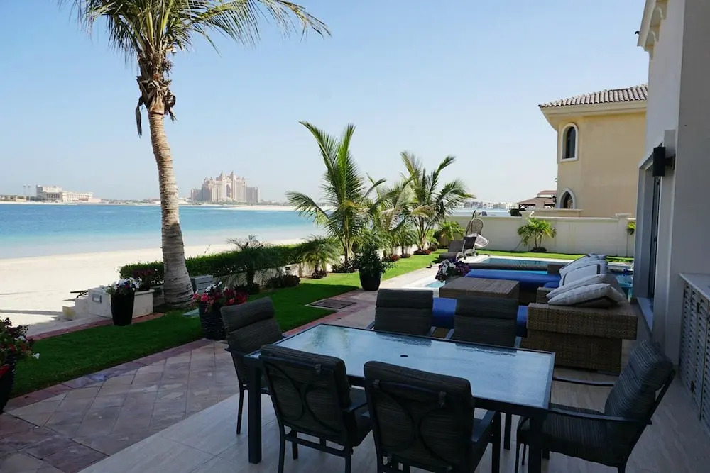I am Signature Villa In Palm Jumeirah