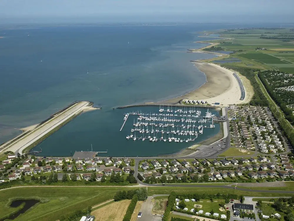 Holiday Home Kamperland Near Marina & Beach