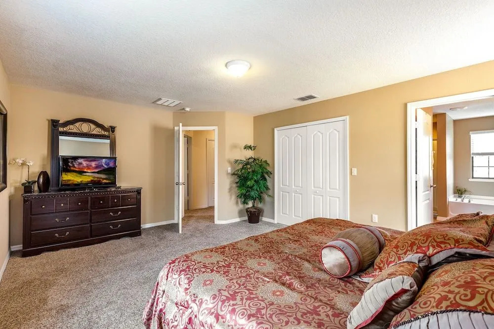Private Pool, Gated Community, Games Room