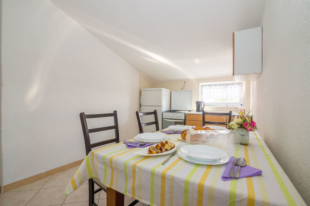 Apartments Galic