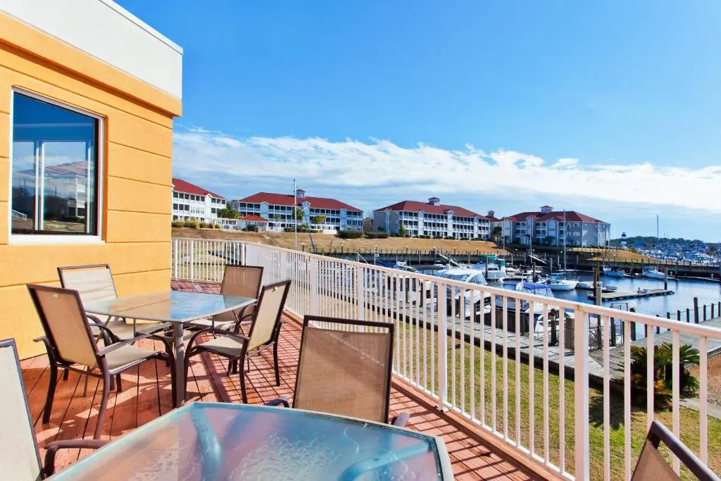 Holiday Inn Express North Myrtle Beach - Little River by IHG