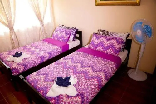 Florabells Guest House - Batanes