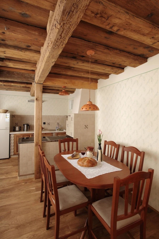 Vineyard Cottage Skatlar
