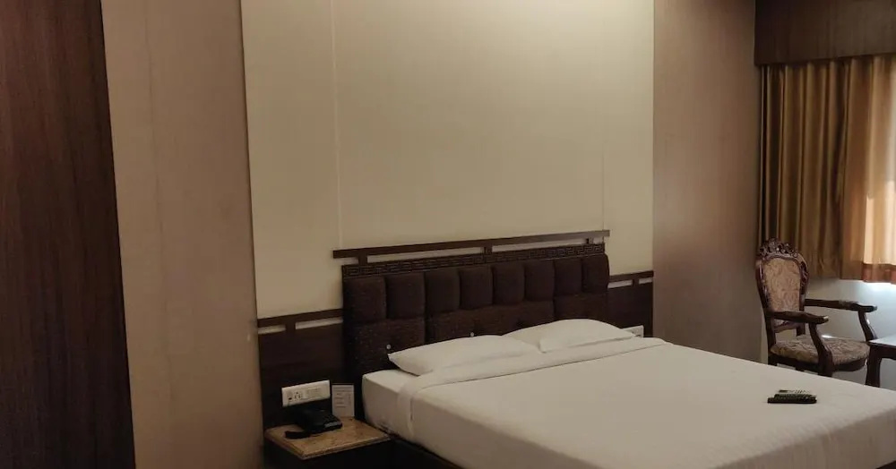 Hotel Seven Heaven
