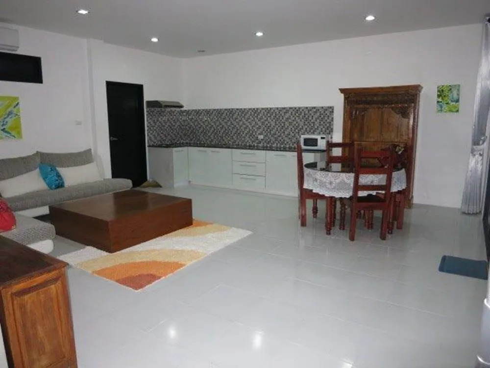 Iris Villa