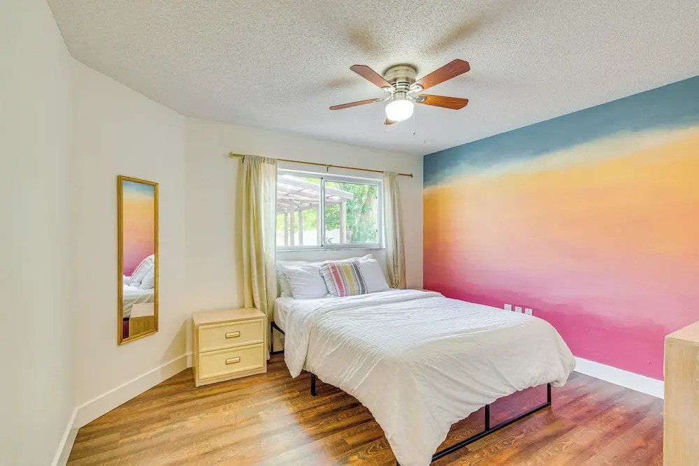 Private Pool & Lanai: Spring Hill Oasis