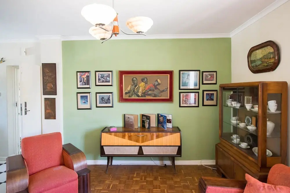 Classic Lodge - Cape Dutch Quarters