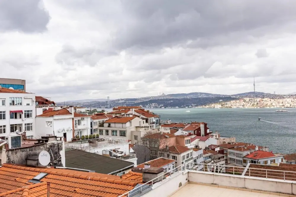 Cozy Flat With Dreamy Bosphorus View in Beyoglu