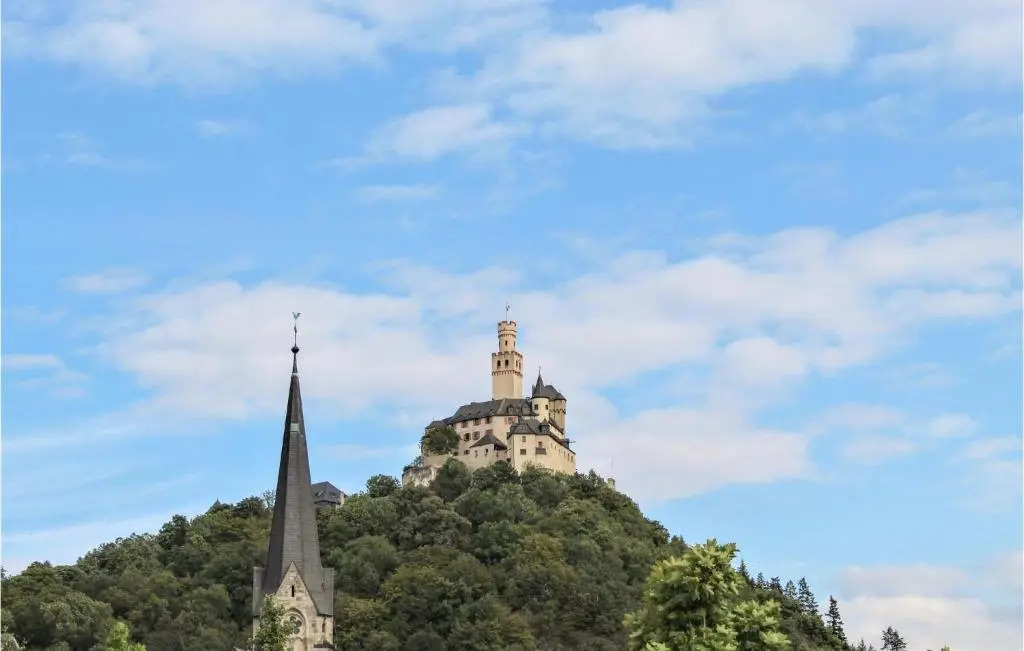 Nice Apartment in Lahnstein With 1 Bedrooms and Wifi