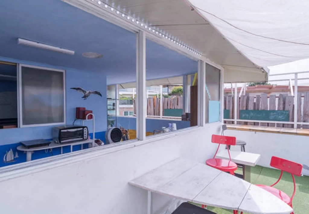 Yacht guesthouse - Hostel